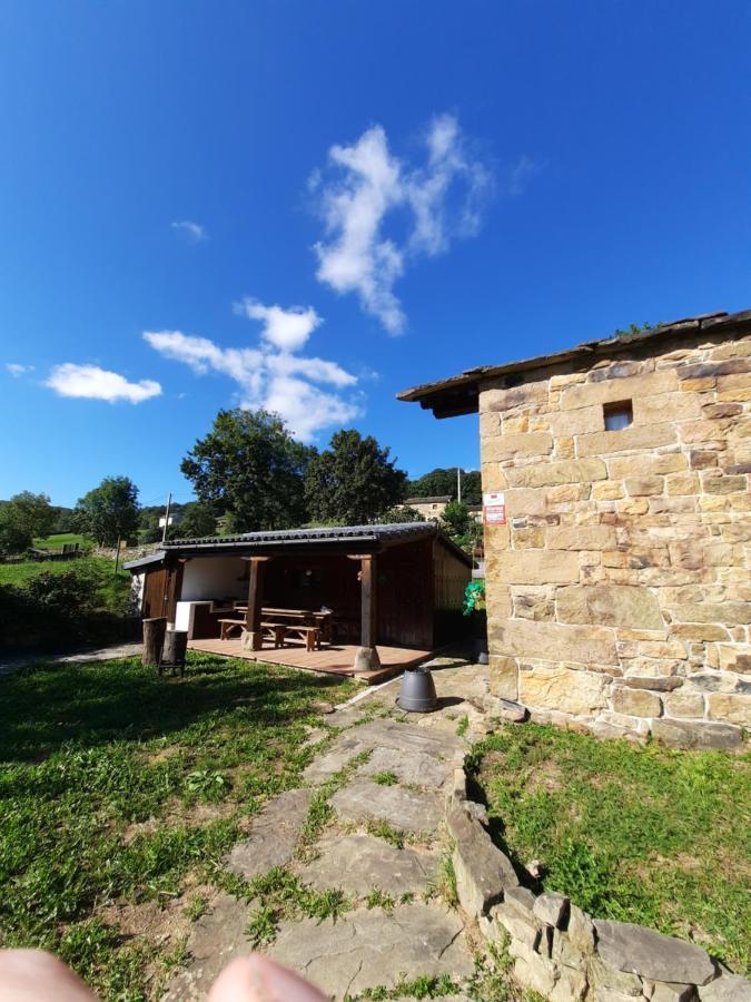 Cabana Pasiega La Quemada San Pedro Del Romeral Eksteriør billede
